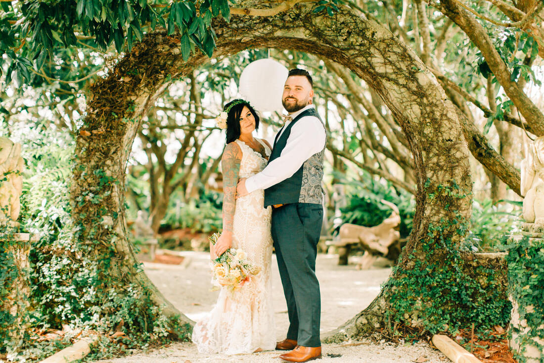 Raleigh Wedding Photographer, Redland Koi Gardens Wedding, Miami Elopement, boho wedding pictures