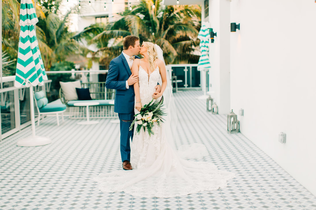 Raleigh Wedding photographer, Confidante Hotel Wedding, Miami wedding photographer, wedding pose ideas