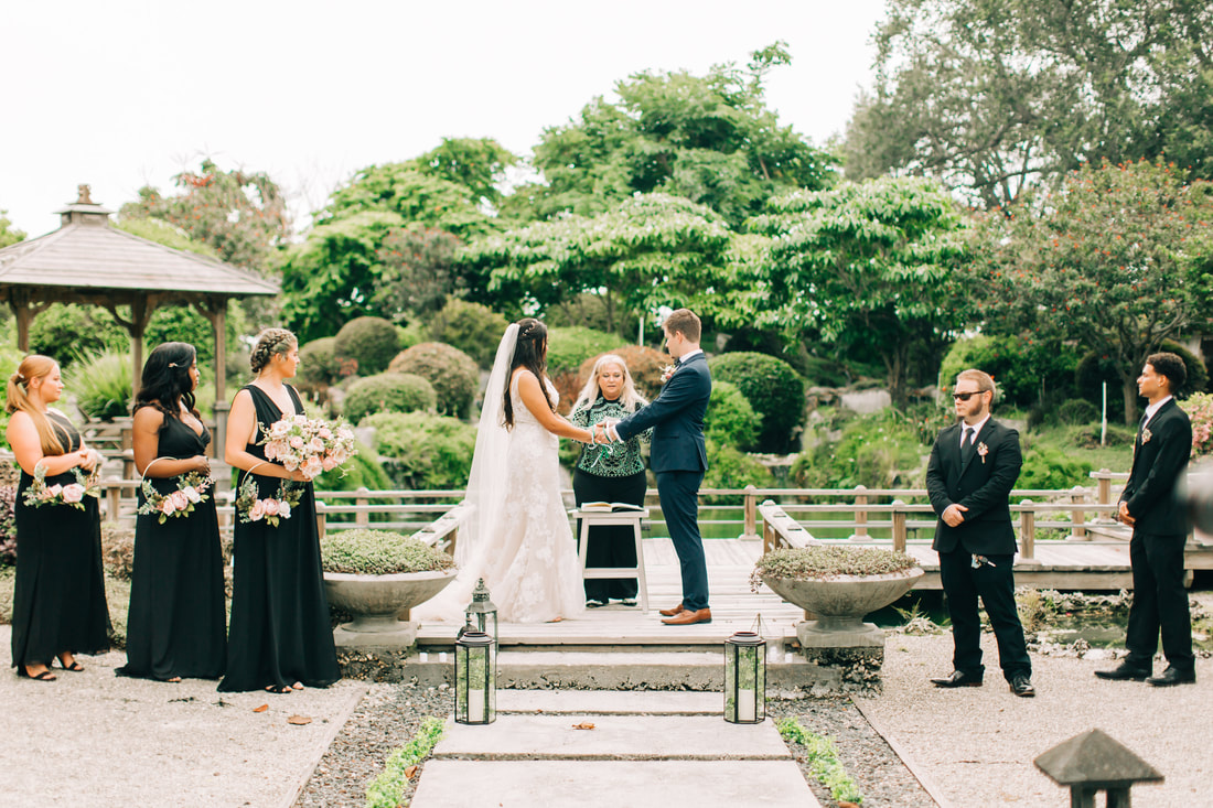 raleigh-wedding-photographer-redland-koi-garden-wedding-miami-wedding-photographer-handbind